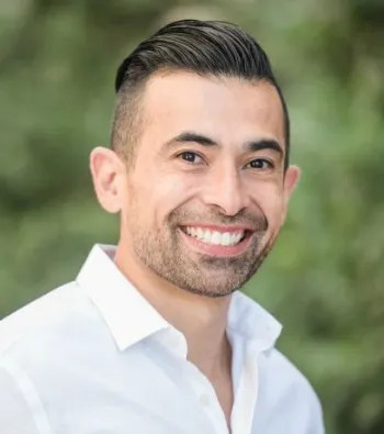 Isidro Ruiz | Las Vegas Real Estate