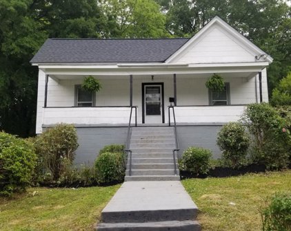 807 W Hampton Street, Laurens