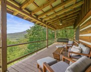 3825 Glenview Way, Sevierville image