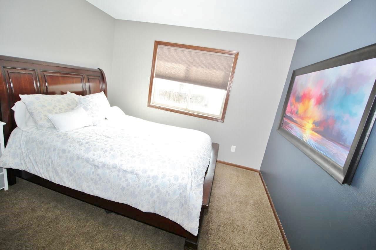 2825 Grey Eagle Pass, Minot, 58703