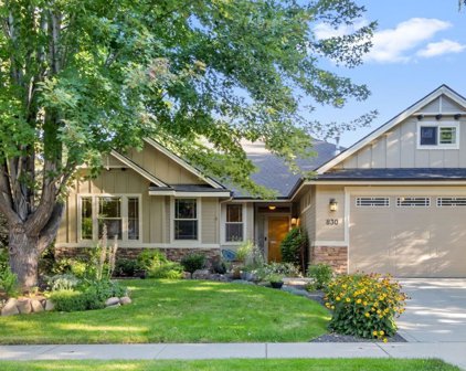 830 E Thunderbird Ct, Eagle