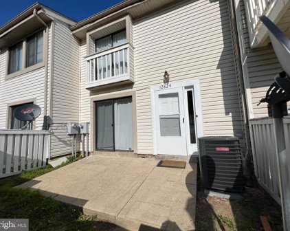 12824 Cara Dr, Woodbridge
