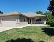 215 E Northlawn Dr, Cottage Grove image