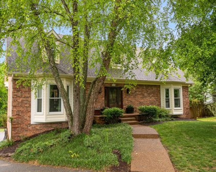 536 Justin Dr, Franklin
