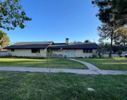 1017 W Avenue J, Lovington image