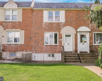 1094 Hopkins Ave, Glenolden