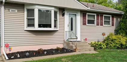 6601 W Broadway Avenue, Brooklyn Park