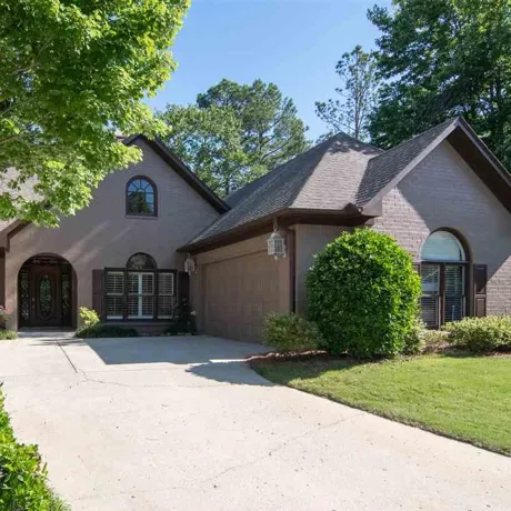 Greystone Farms Single Level Living