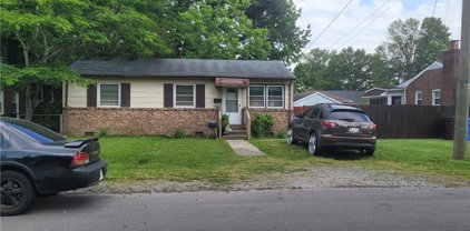 617 Crystal Avenue Unit Ave, Central Chesapeake
