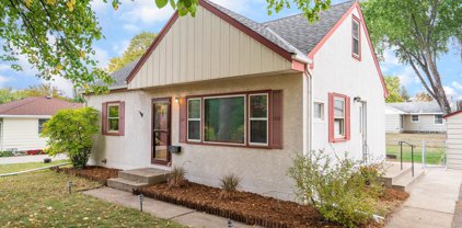 4616 Sumter Avenue N, New Hope