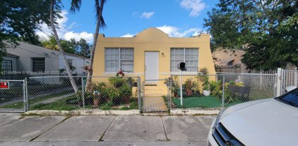1465 Nw 33rd St, Miami