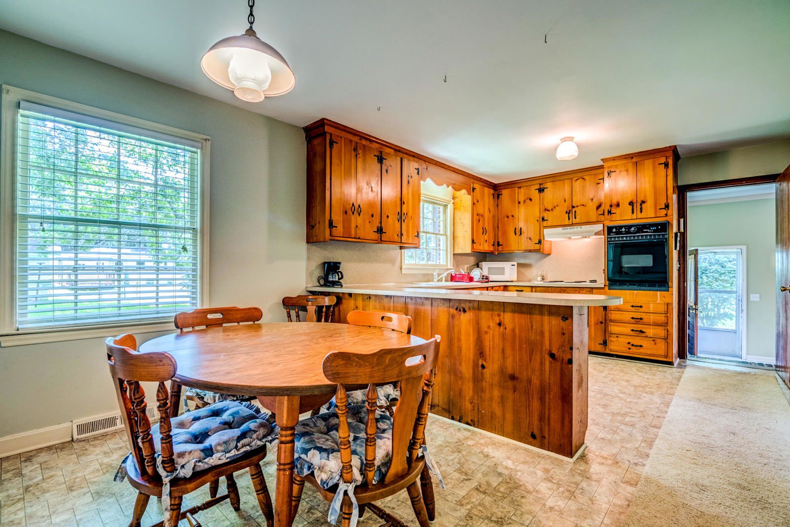 MLS 20012940 West Oak Forest 725 Wantoot Boulevard, CharlestonSC Real