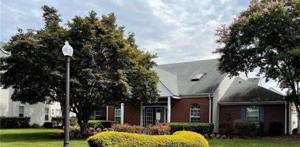1378 Ivywood Road, South Central 2 Virginia Beach
