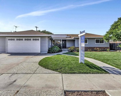 5235 Earle St, Fremont