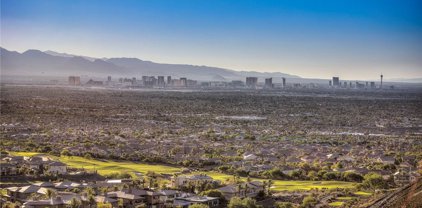 547 Rock Peak Drive, Henderson