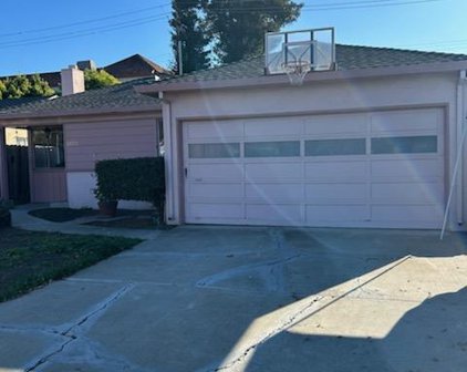 2430 Robinson AVE, Santa Clara