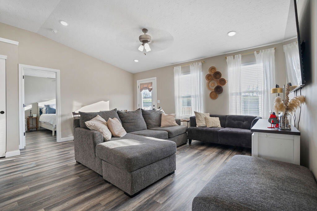 120 Arlington Court, Williamstown, 41097