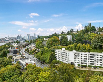 2565 Dexter Avenue N Unit #405, Seattle