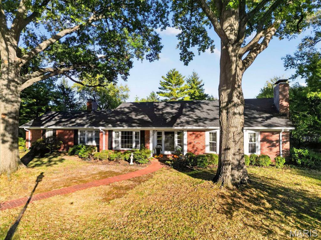 9000 Stonebridge Dr, St Louis, 63117