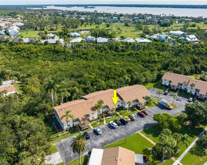 5705 Foxlake Drive Unit 4, North Fort Myers