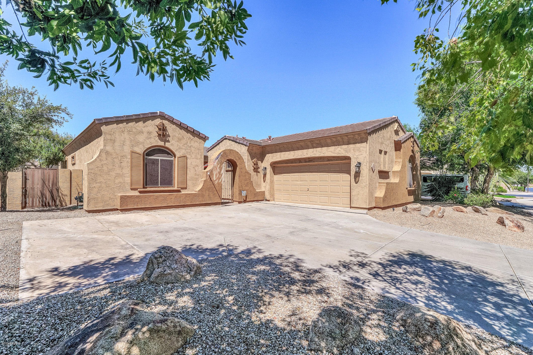 21816 S 185th Place, Queen Creek, 85142