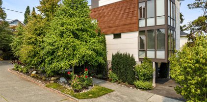 2502 E Olive Street, Seattle