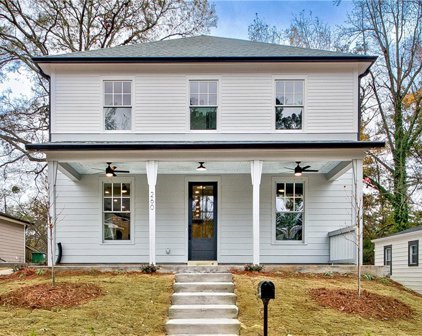 260 Birch St, Hapeville
