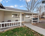 174 E 2nd St, Kuna image