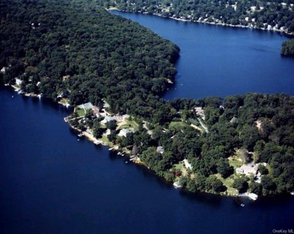 789 S Lake Boulevard, Mahopac