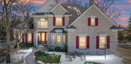 37211 CURTIS, Livonia