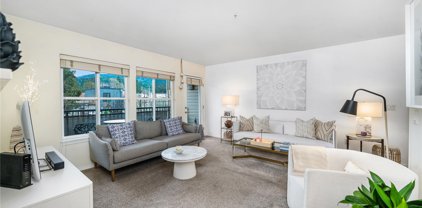 175 1st Place NW Unit #101, Issaquah