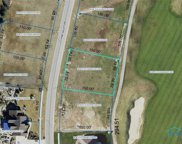 865 Pine Valley, Bowling Green image