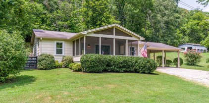 1327 Holly Tree Gap Rd, Brentwood