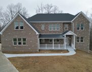 372 Foxboro Circle, Avon image
