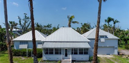 2551 Date  Street, St. James City