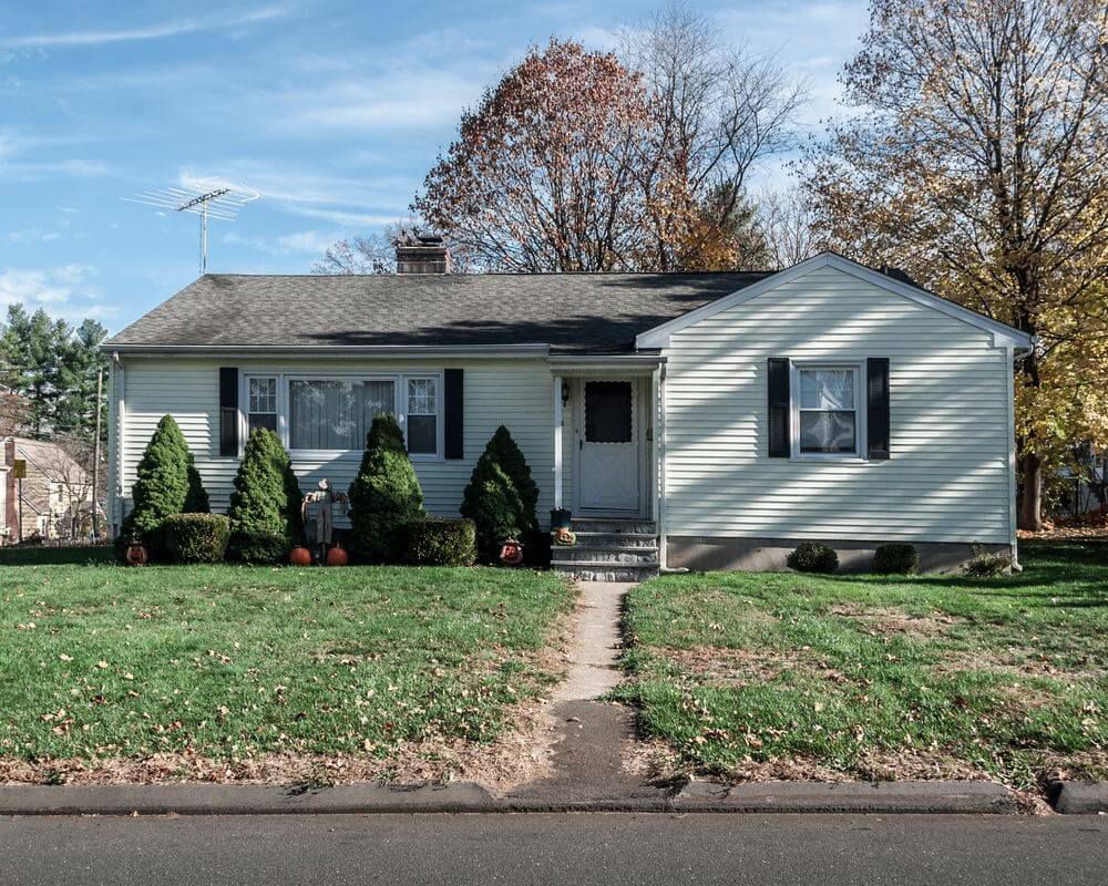 Waterbury Real Estate