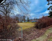 18571 FARMINGTON, Livonia image