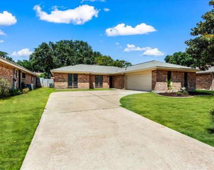 1505 Monroe Drive, Deer Park