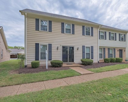 1121 E Northfield Blvd, Murfreesboro