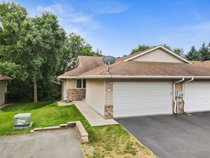 821 White Oak Court, New Brighton