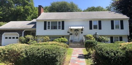 42 Shadwell Rd, Scituate