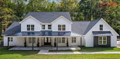 1502A Groce Meadow Road, Taylors