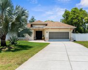 2301 Honeydew Drive, Spring Hill image