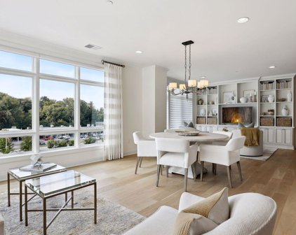 875 Lake Street N Unit #310, Wayzata