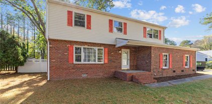 17 Carriage Hill Drive, Poquoson