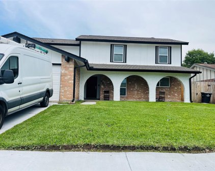 9911 Richtown Lane, Sugar Land