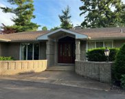 23 Salem Estates  Drive, Ladue image