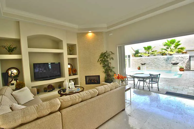 courtyard model home