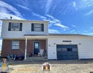 42 Grand Ridge, Douglas image