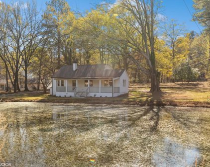 3319 Clay Road, Austell